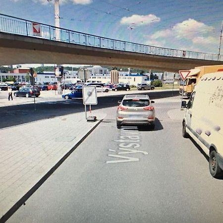 Utulne Ubytovani U Centra V Blizkosti Vystaviste Брно Екстер'єр фото